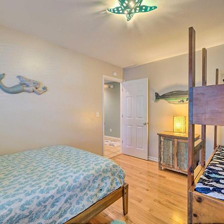 Coastal Hideaway About Half Mi To Beach And Boardwalk! Carolina Beach Exterior photo