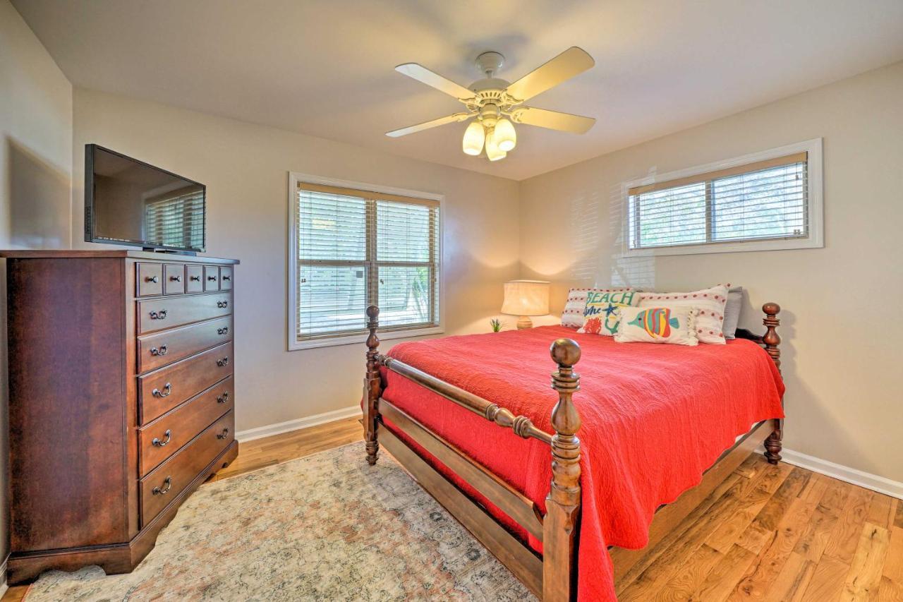 Coastal Hideaway About Half Mi To Beach And Boardwalk! Carolina Beach Exterior photo